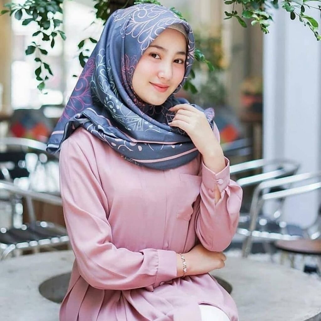Lima Gaya Jilbab Simpel Namun Anggun untuk Tampilan Sehari-hari