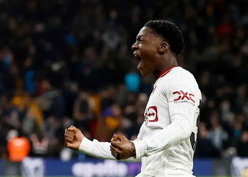 Pemain Muda Manchester United, Kobbie Mainoo, Dipanggil ke Timnas Inggris untuk Pertama Kalinya