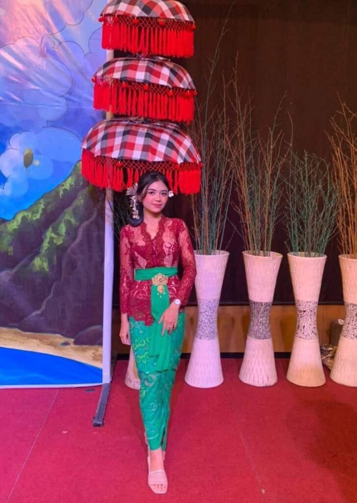 Ni Komang Indah Yani: Antara Pendidikan dan Pariwisata, Sebuah Perjalanan Inspiratif
