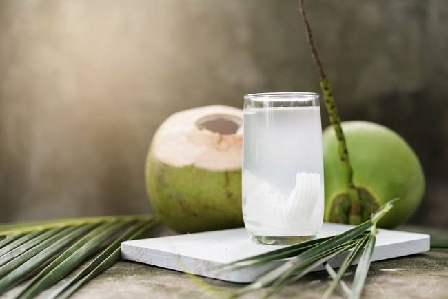 Air Kelapa, Minuman Penuh Manfaat untuk Kesehatan