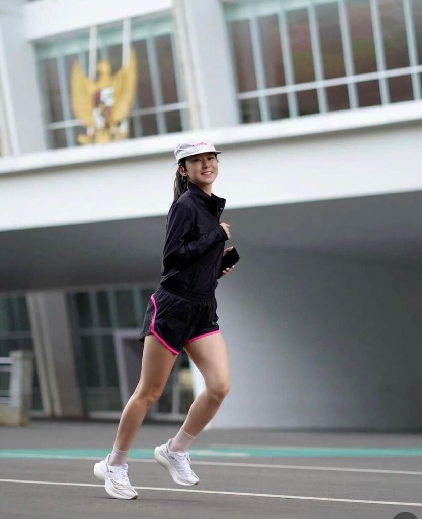 Stacy Febelyn Lesmana: Menemukan Keseimbangan di Antara Kehidupan yang Hectic