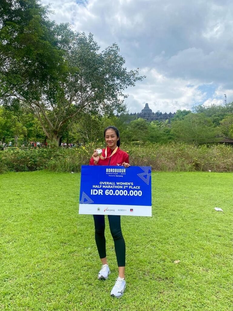 Sharfina Sheila Rosada: Mengukir Prestasi di Dunia Atletik dan Akademik