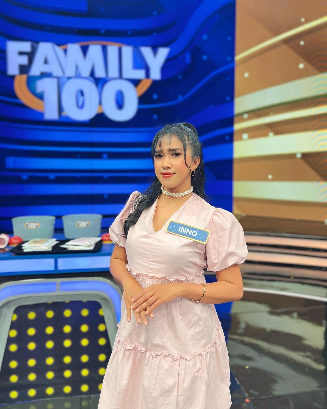 Inno Sensia Trending Usai Kesalahan Jawaban di Family 100: “Netizen Memang Kreatif!”