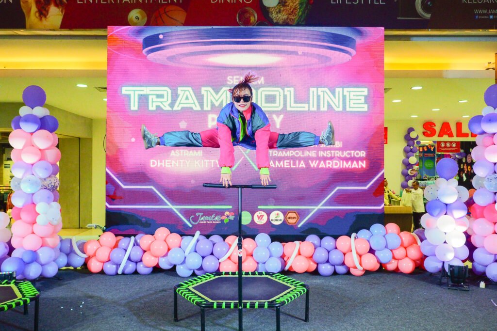 Dhentykitty, Pionir Senam Trampoline di Indonesia: Dari Atlet hingga Inspirator Olahraga Baru