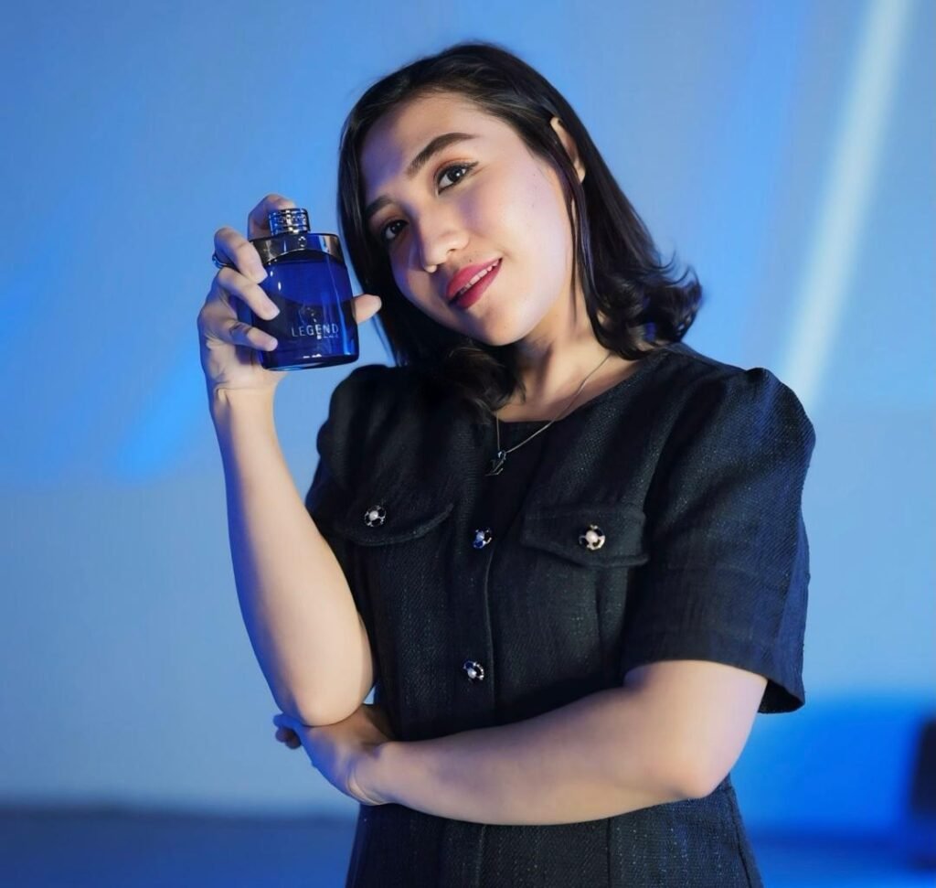 Olla Novialetta: Sosok wanita Masa Kini Multitalenta yang sukses berkarier, berpendidikan dan berpengaruh di media sosial