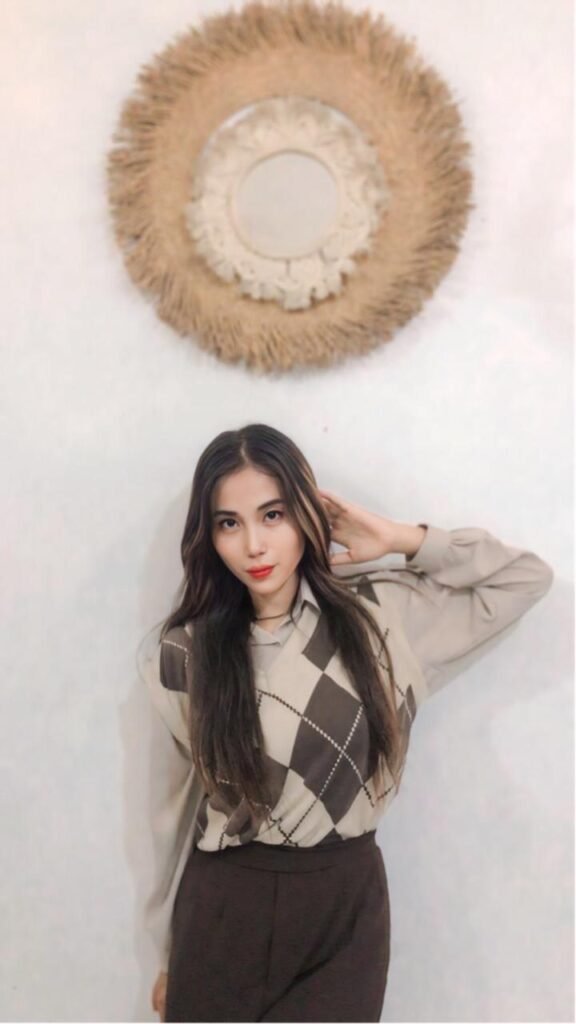 Perjalanan Regita Cahyani: Dari Makeup Iseng hingga Berkolaborasi dengan Brand Ternama