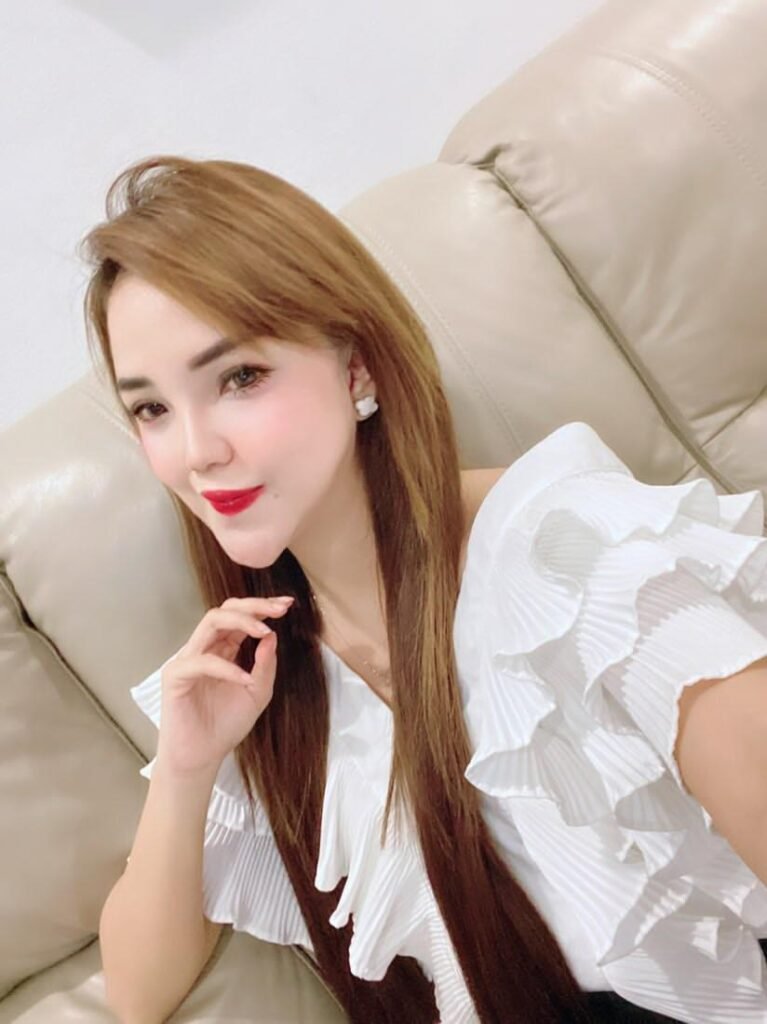 Syntia Junita Tololiu: Politisi Berjiwa Pengusaha yang Terus Berinovasi