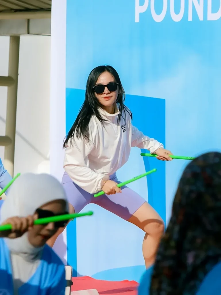Menari Bersama Neng Jojo: Zumba Jadi Ruang Bahagia di Kota Kendari